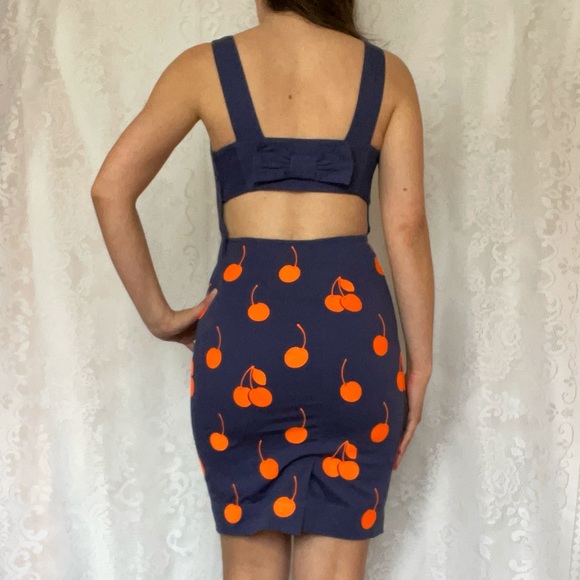 Leifnotes Summer Cherry Drop Sheath Dress - Picture 2 of 16